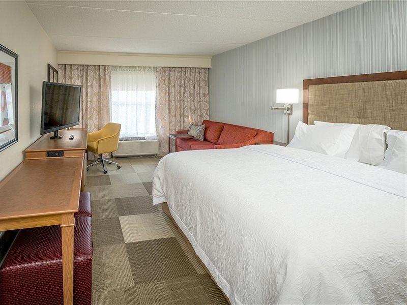 Hampton Inn 피터버러 외부 사진